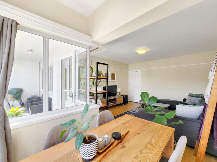 2 Bedroom Property for Sale in Green Point Western Cape